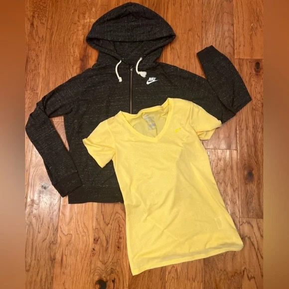Nike bundle Nike Yellow V-Neck Women's Top and Nike black zip up hoodie- size S - Picture 11 of 11